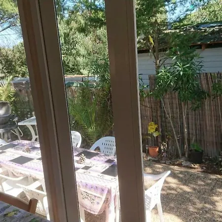Mobile In Frejus, South Of France ホリデーパーク *